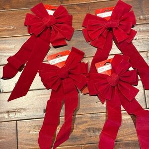 4 deep red velvet indoor outdoor bows 9.5” x 14” tail